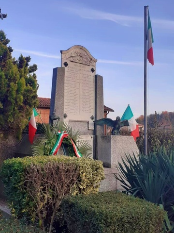 Monument to the Fallen | Aramengo (via Mazzini)